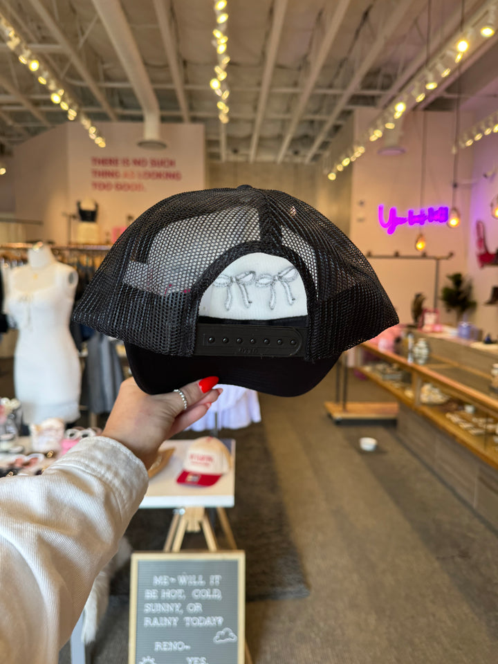 BLACK BOW TRUCKER HAT