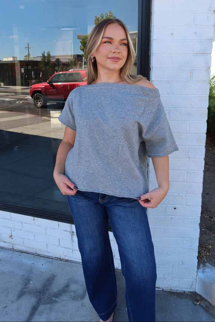 Dunes Asymmetrical Boxy Short Sleeve Top - Gray