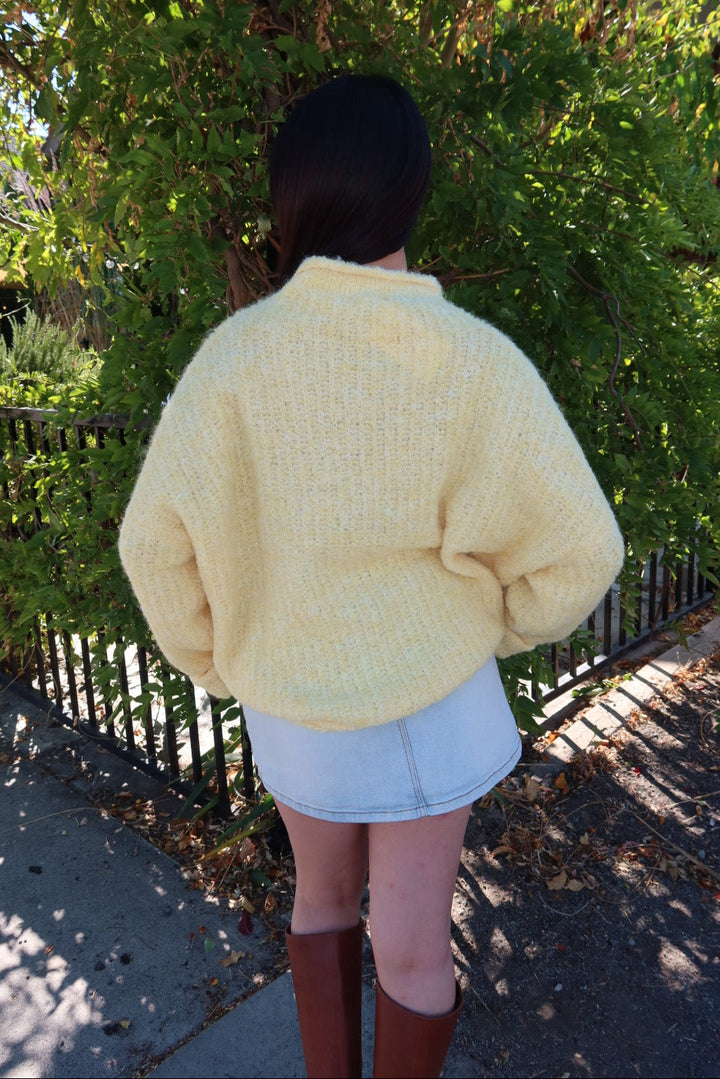 Senzo Mockneck Knit Sweater - Yellow