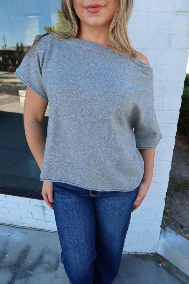 Dunes Asymmetrical Boxy Short Sleeve Top - Gray