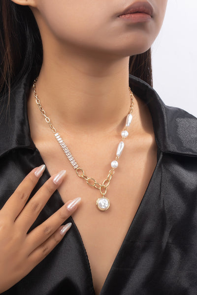 RHINESTONE AND PEARL CHUNKY CHAIN NECKLACE