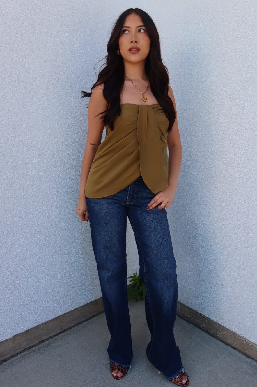 Risen Low Rise Wide Leg Jeans — Dark Wash
