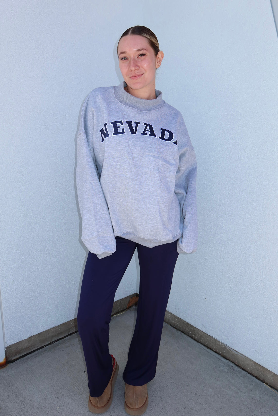 NEVADA MOCKNECK SWEATSHIRT