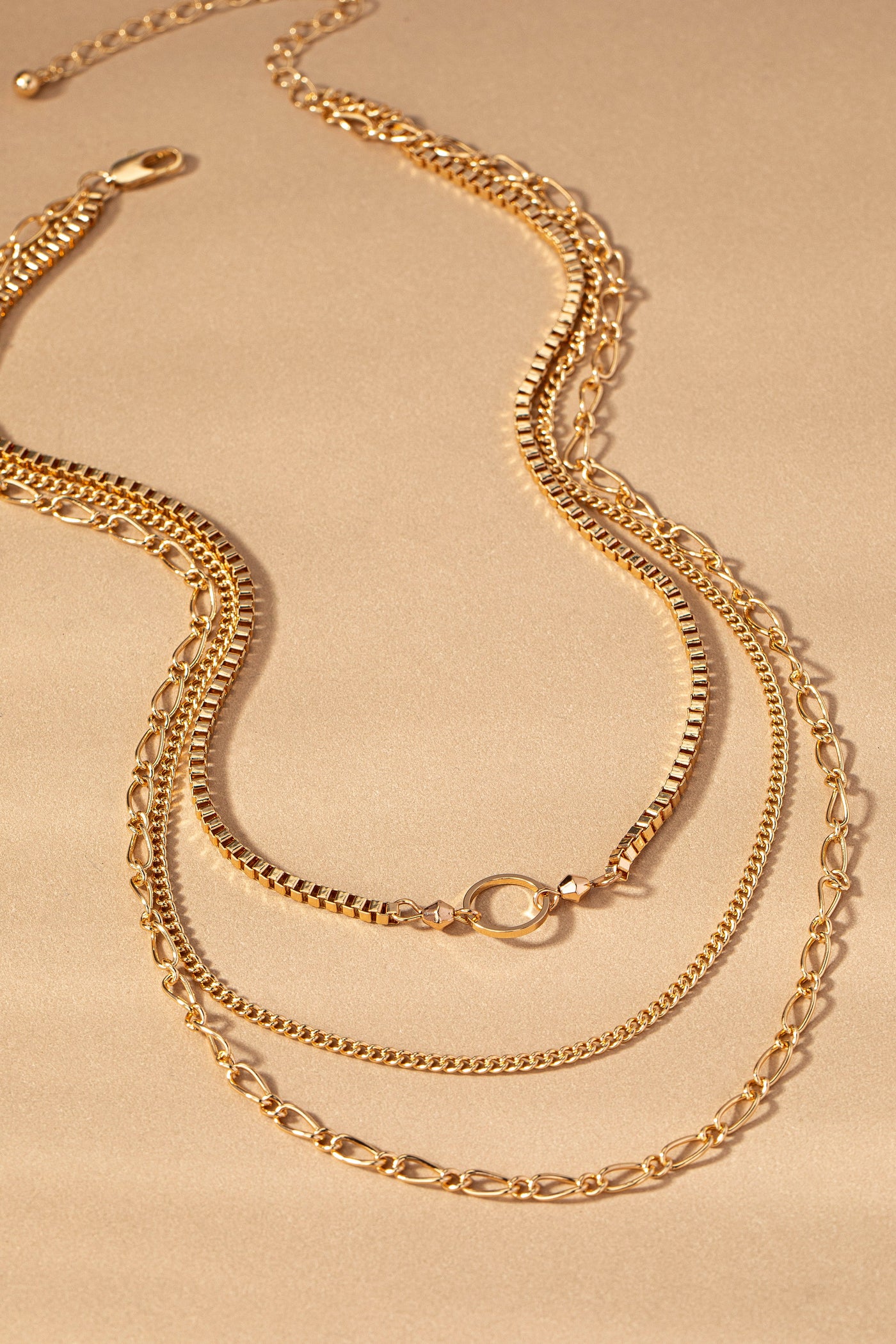 3 ROW CHAIN W HOOP NECKLACE