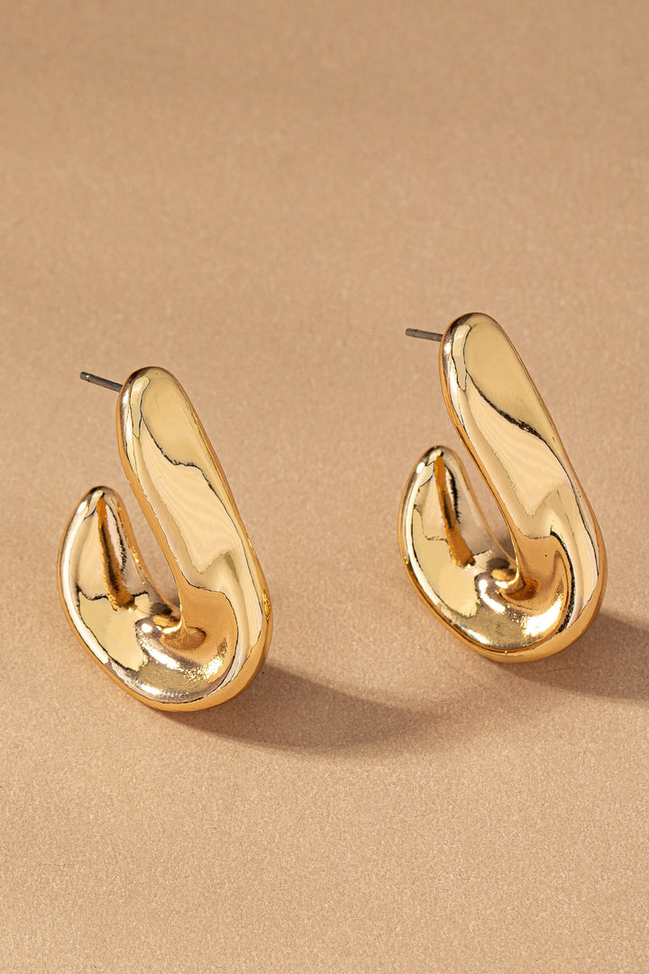 TWISTED FLAT HOOPS
