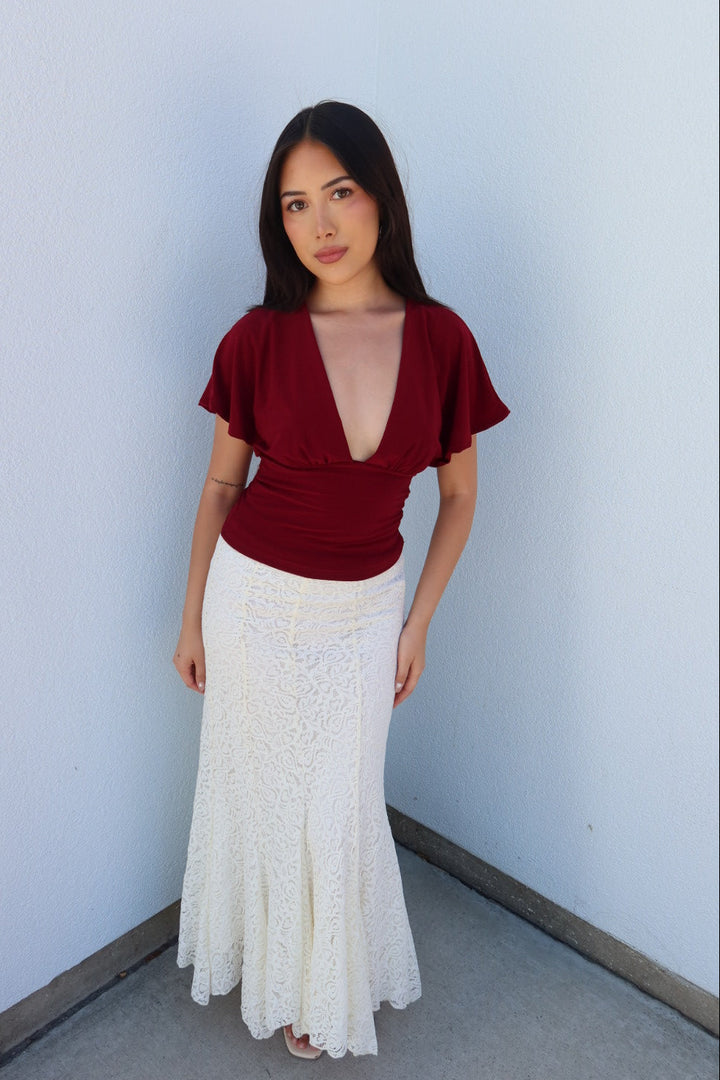 Renada Short Sleeve V-Neck — Burgundy