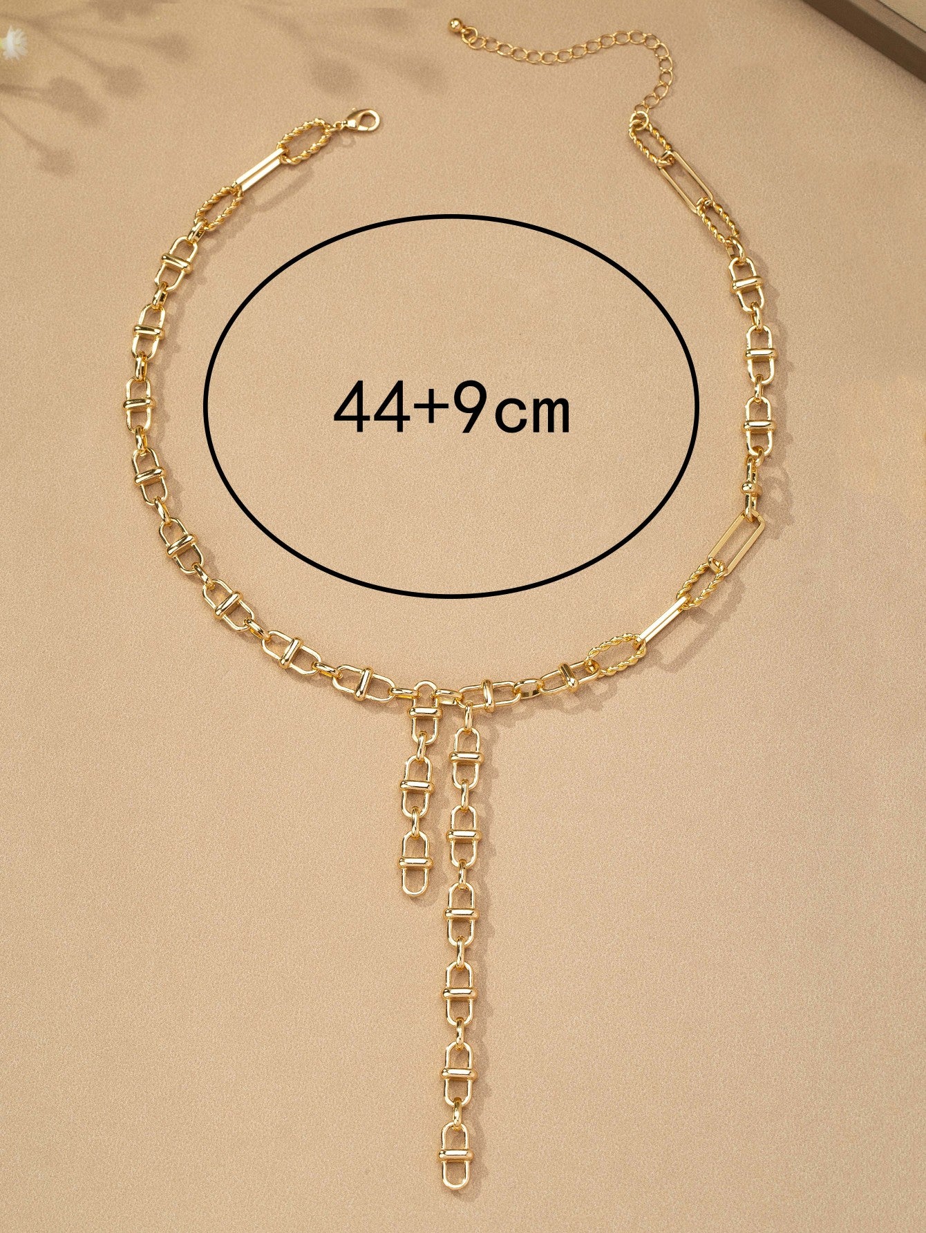 ASSYMETRIC DROP CHAIN NECKLACE