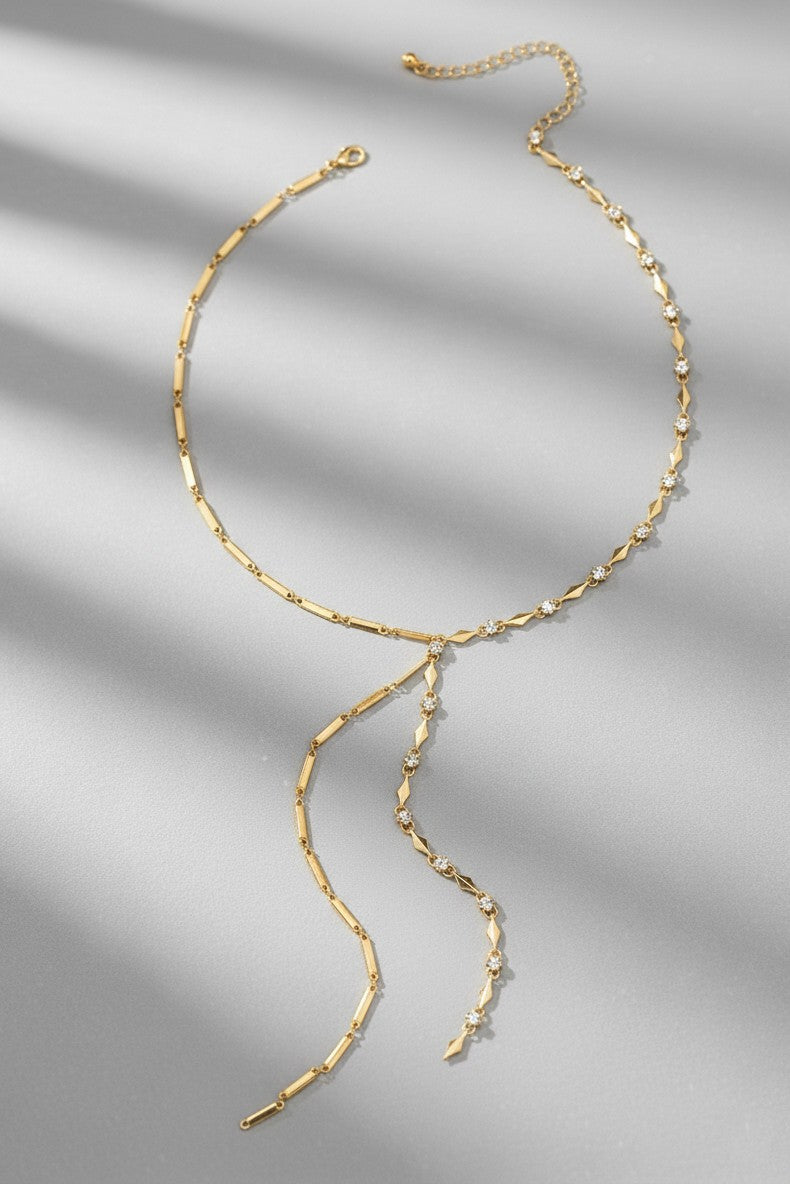ASSYMETRIC DROP CHAIN NECKLACE