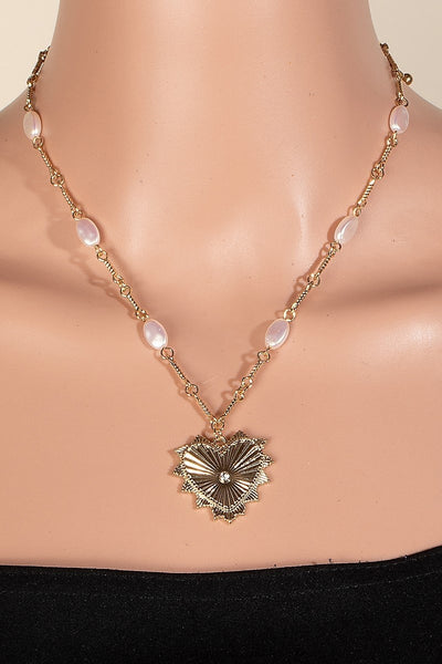 HEART PENDANT PEARL STATION NECKLACE