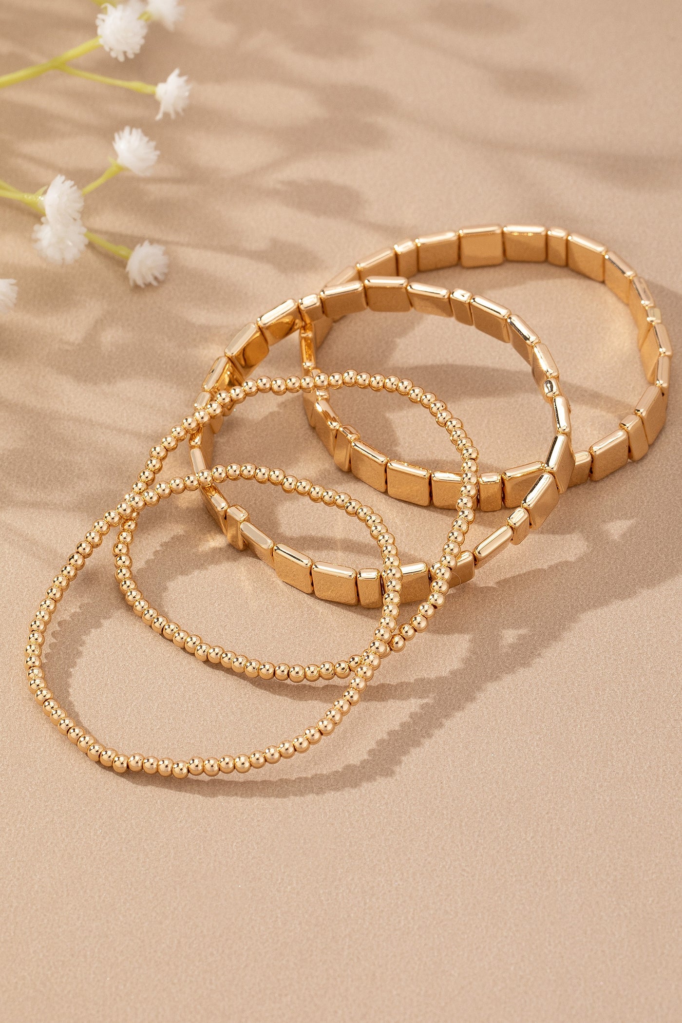 GEOMETRIC BEADED BRACELET SET