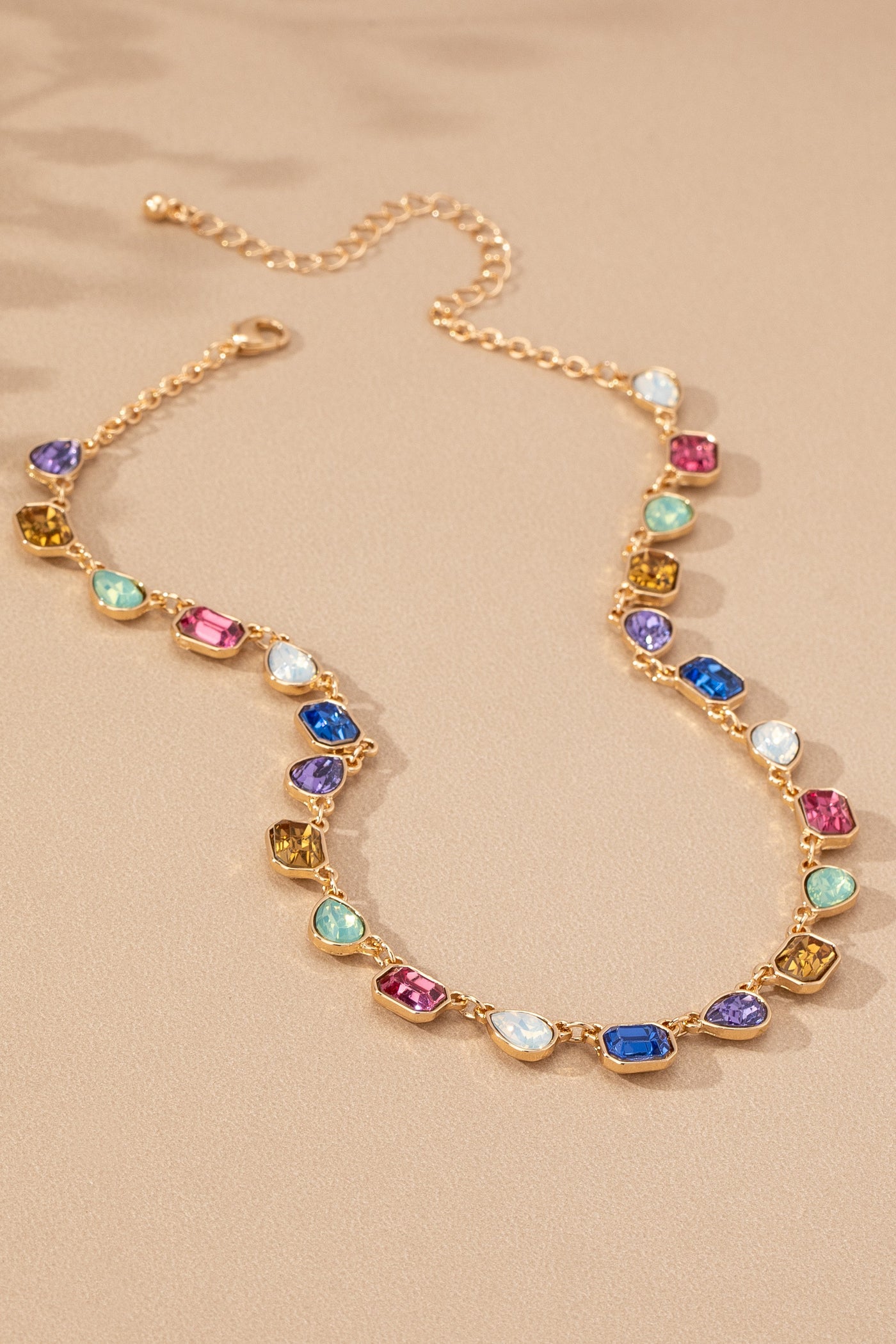 VIBRANT GEMSTONE NECKLACE