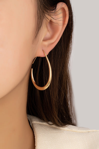 SLEEK TEARDROP HOOP EARRING