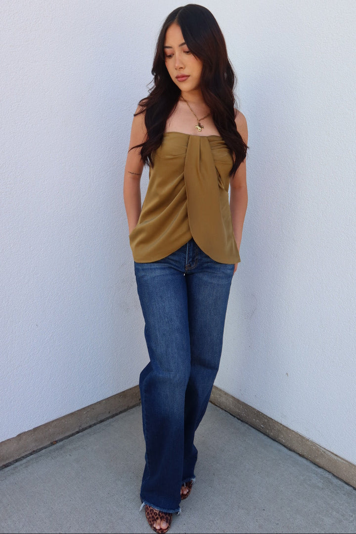 Risen Low Rise Wide Leg Jeans — Dark Wash