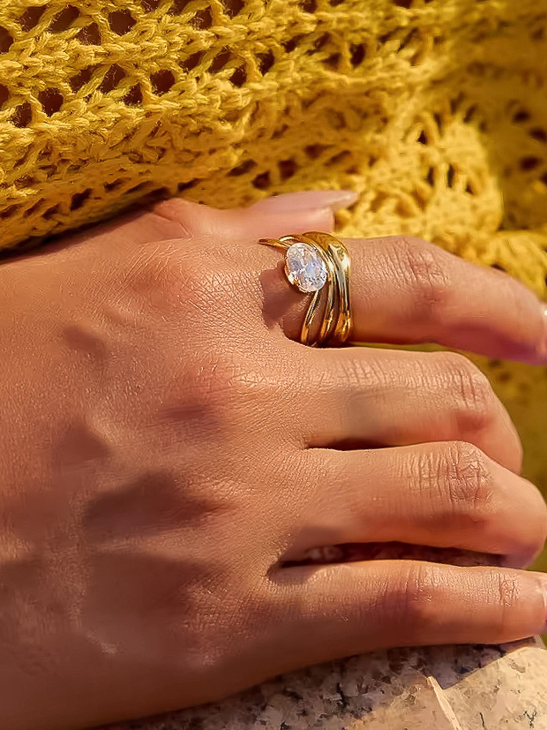 SERPENTINE ABSTRACT CZ RING