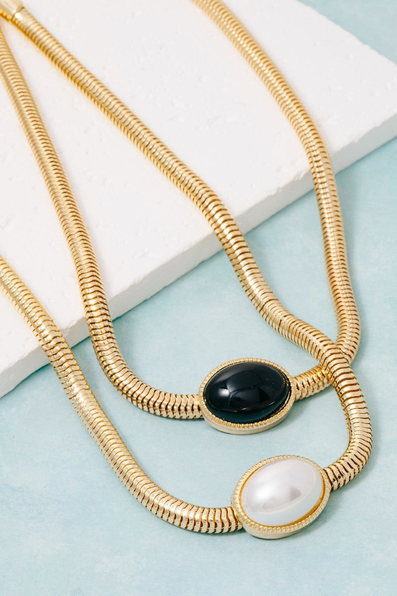 PENDANT SNAKE CHAIN NECKLACE