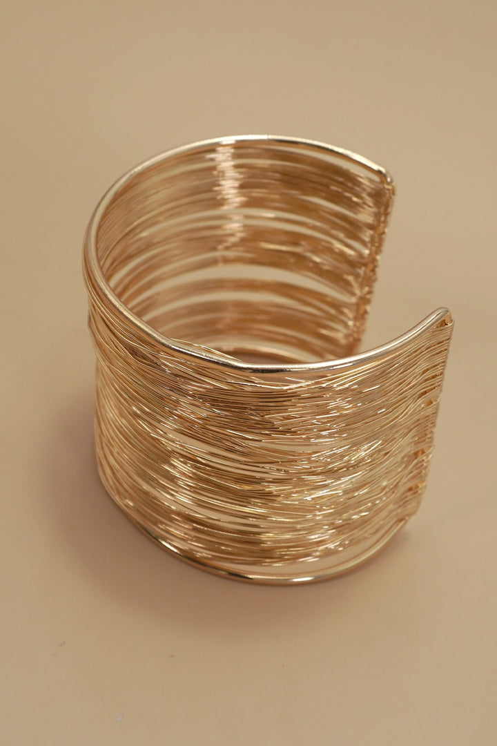 MULTI-LAYER GOLD WIRE BRACELET