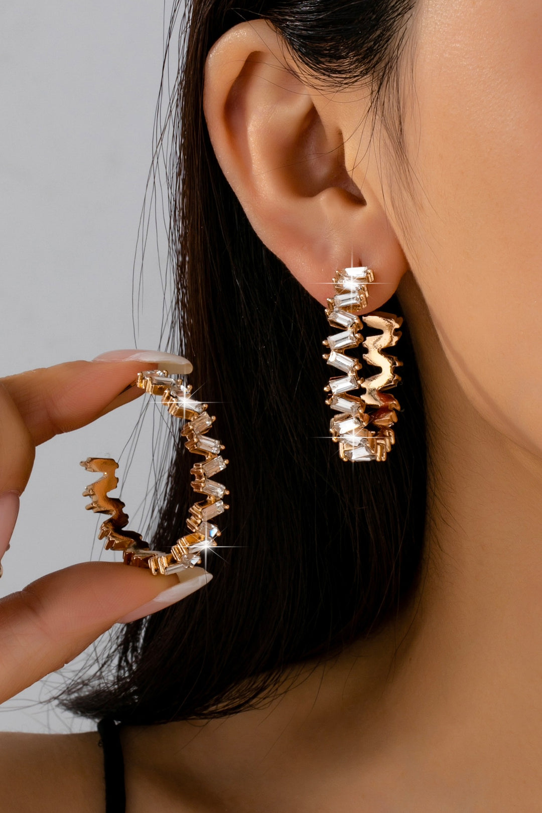 ZIGZAG CRYSTAL HOOP EARRINGS