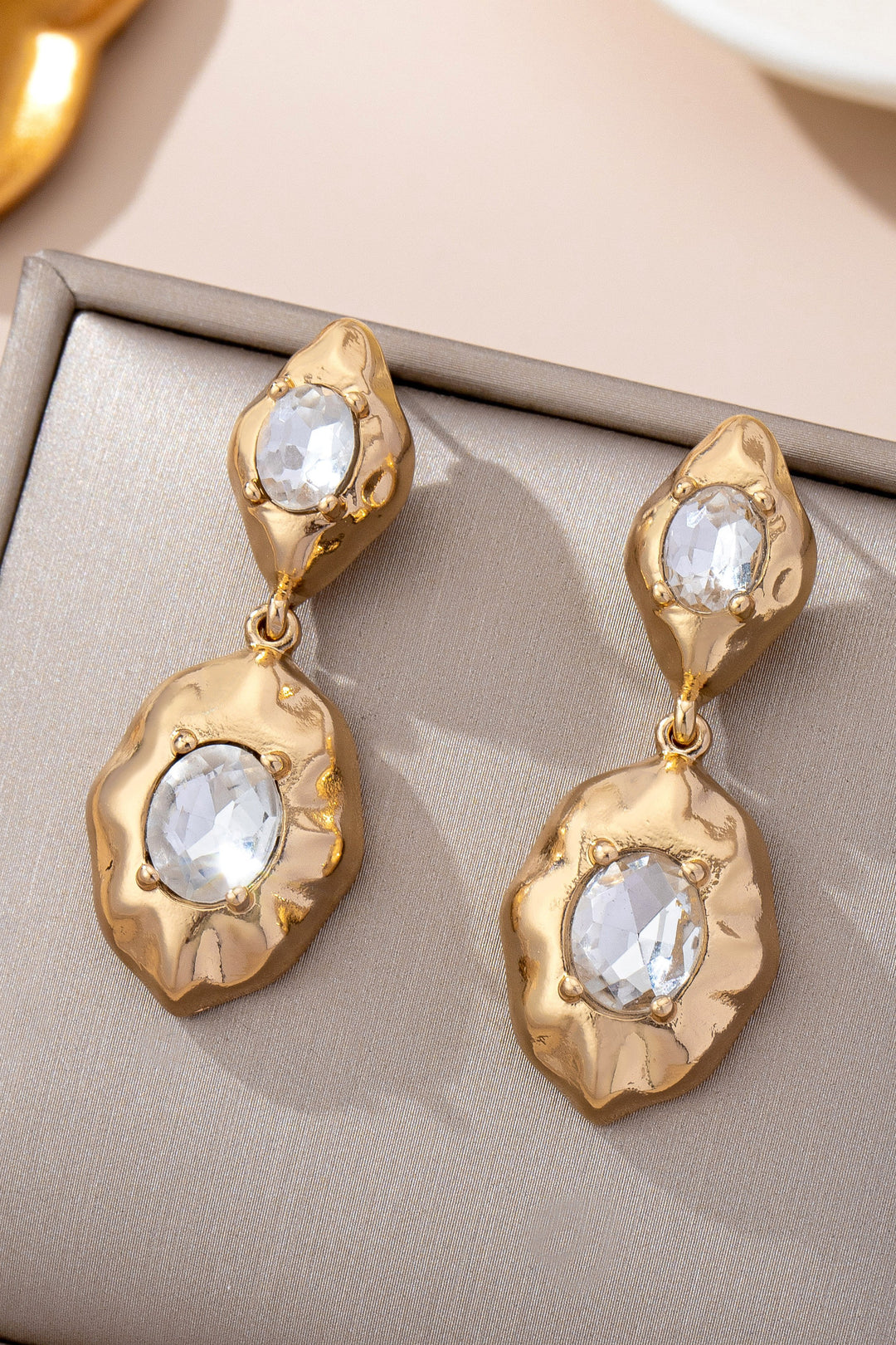 HAMMERED CRYSTAL DROP EARRINGS