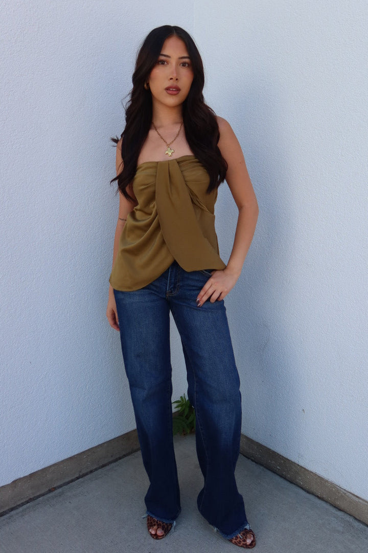 Risen Low Rise Wide Leg Jeans — Dark Wash