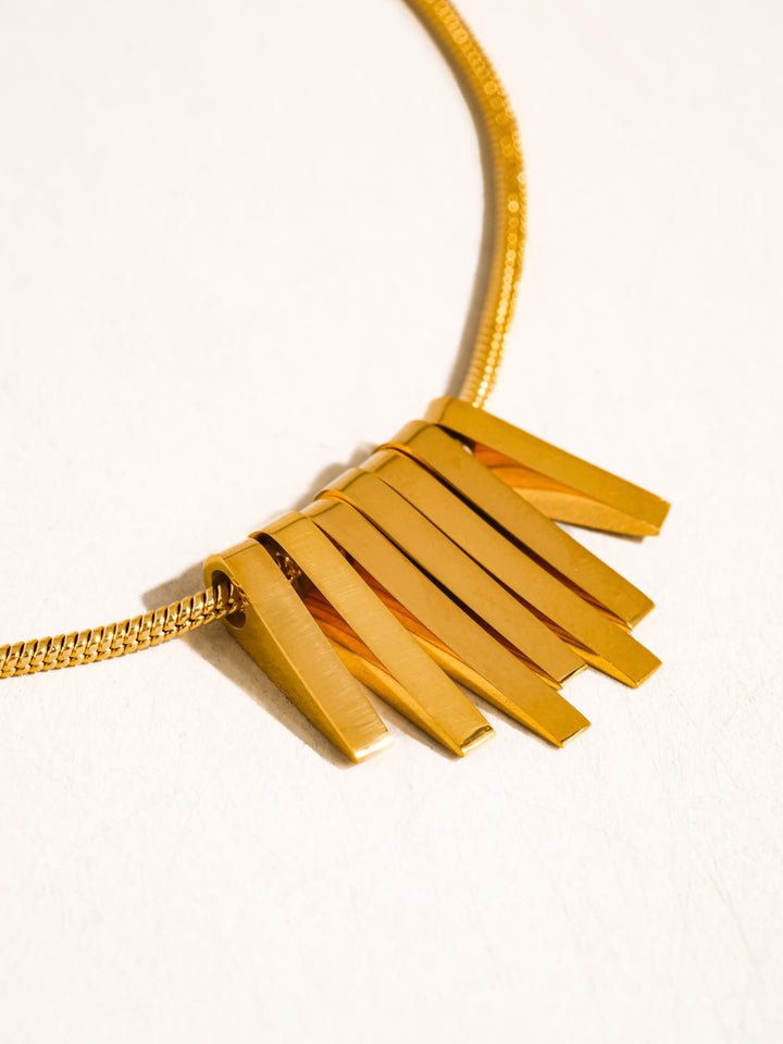 DECO FAN BAR PENDANT NECKLACE
