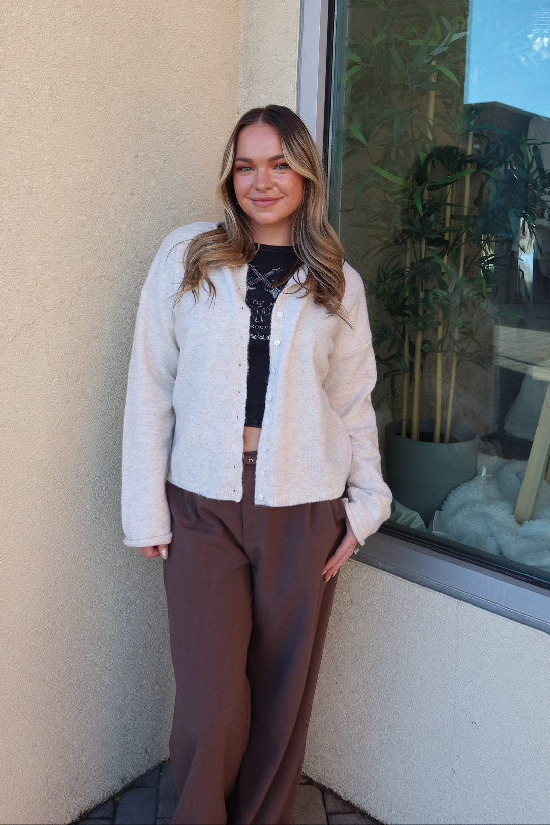 EVERYDAY ESSENTIAL BUTTON DOWN CARDIGAN