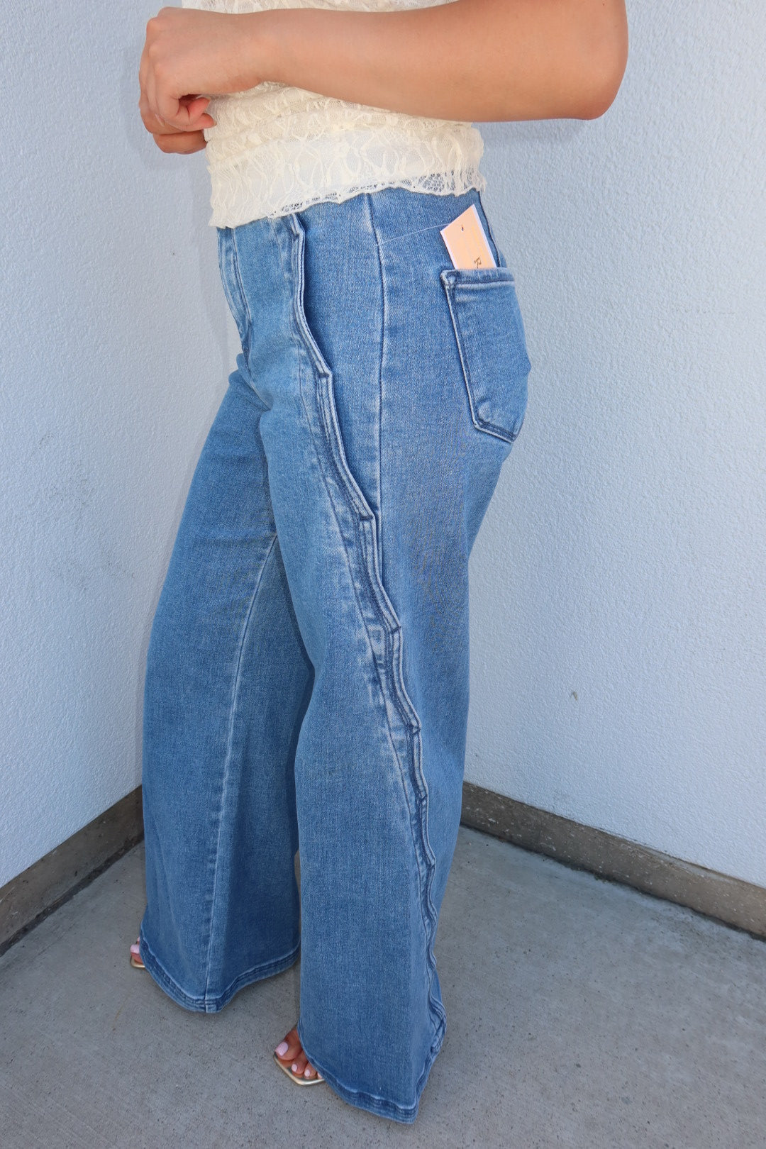 Risen Scalloped High Rise Wide Leg Jean — Medium Wash