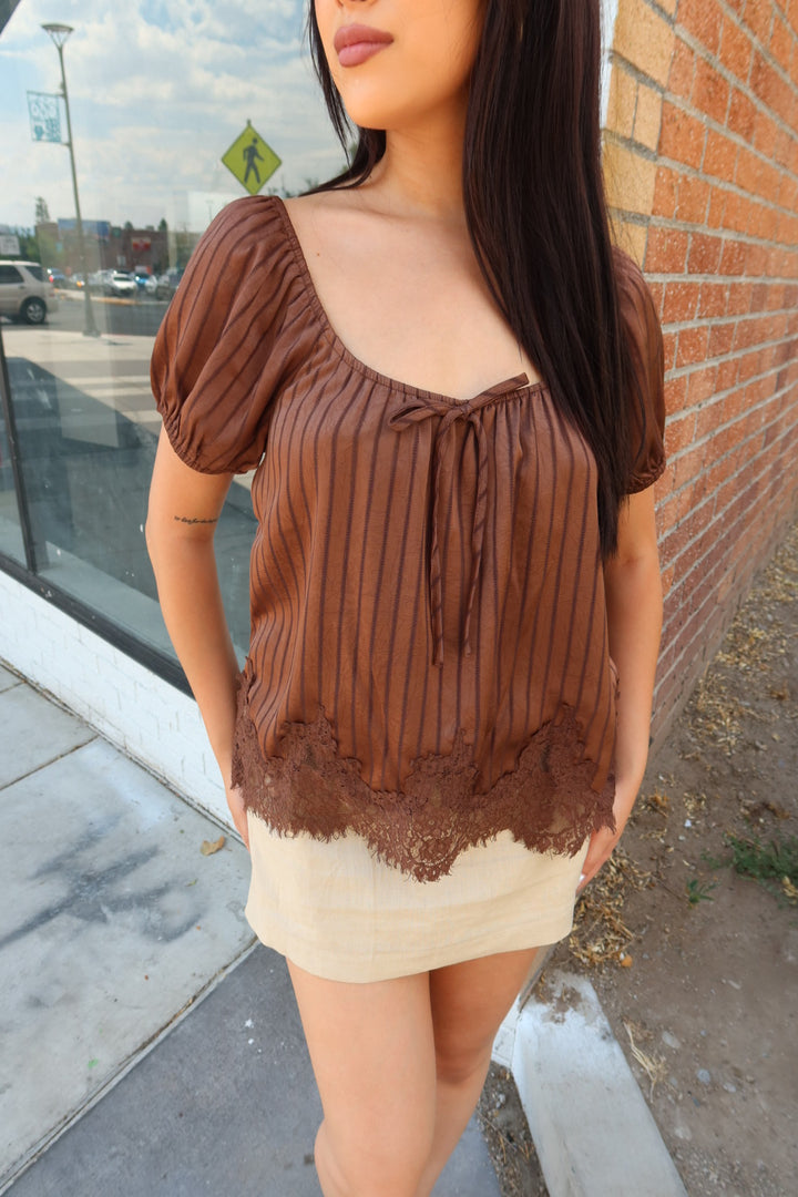 Primrose Puff Sleeve Tie Top — Chocolate