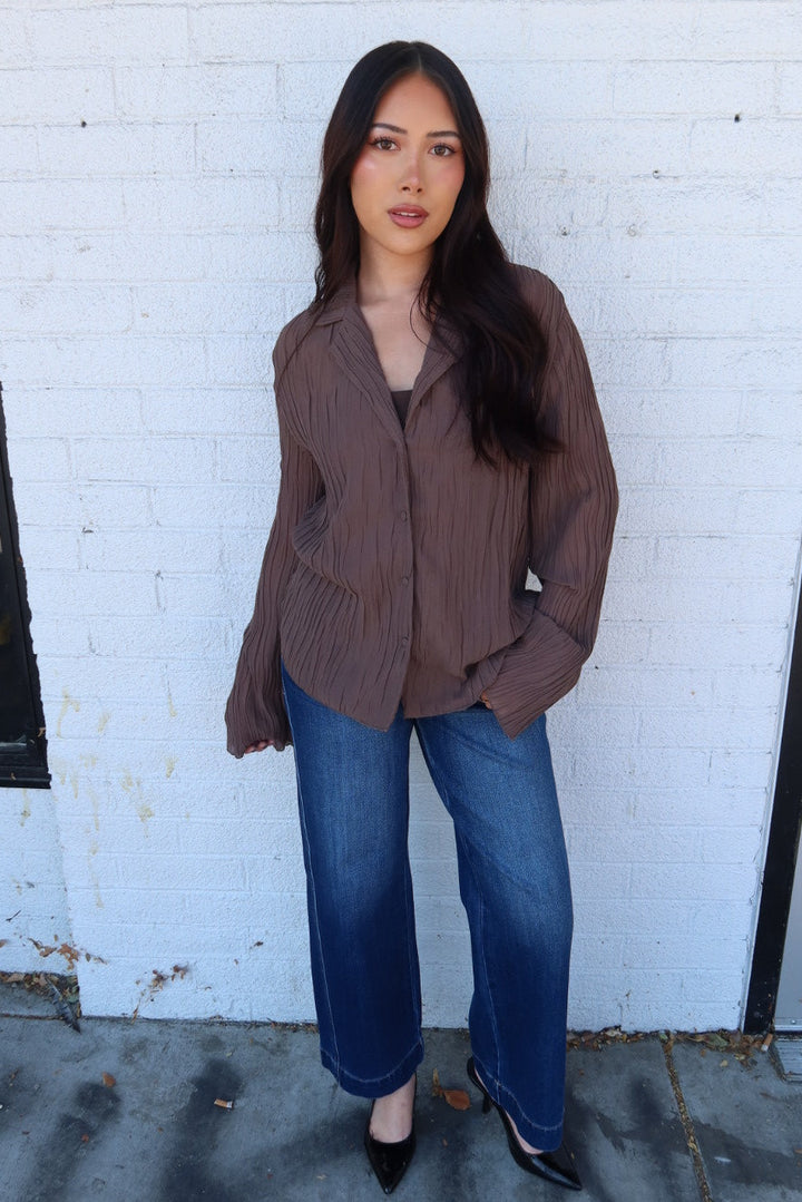 Daily Collared Button Down Plisse Top - Brown