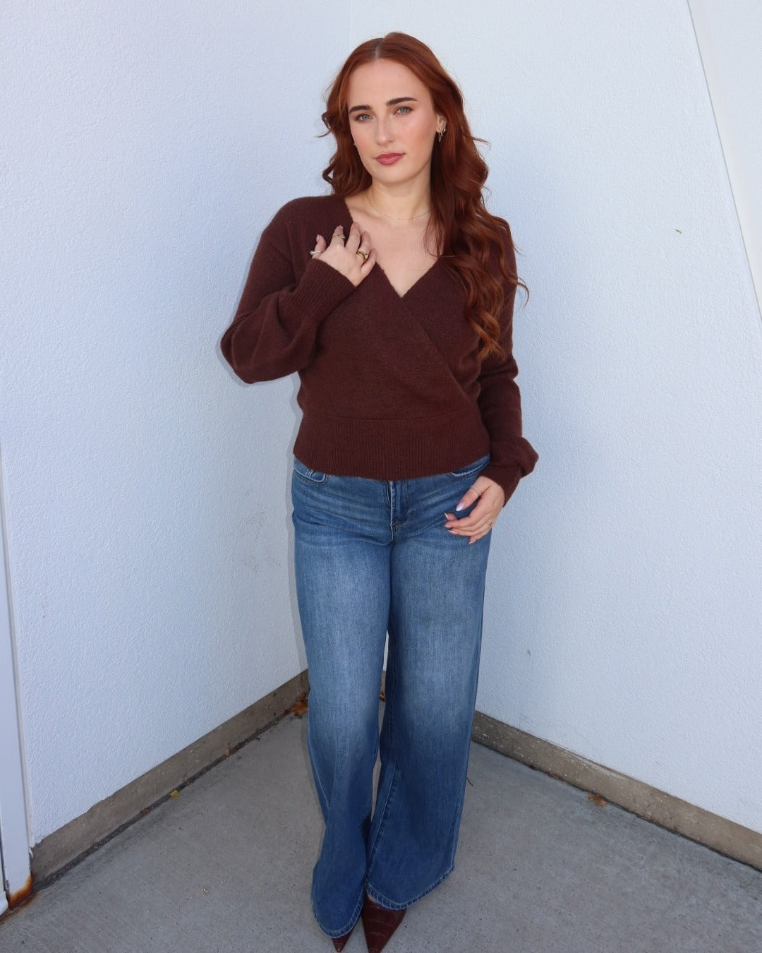Rylie V-Neck Sweater - Brown