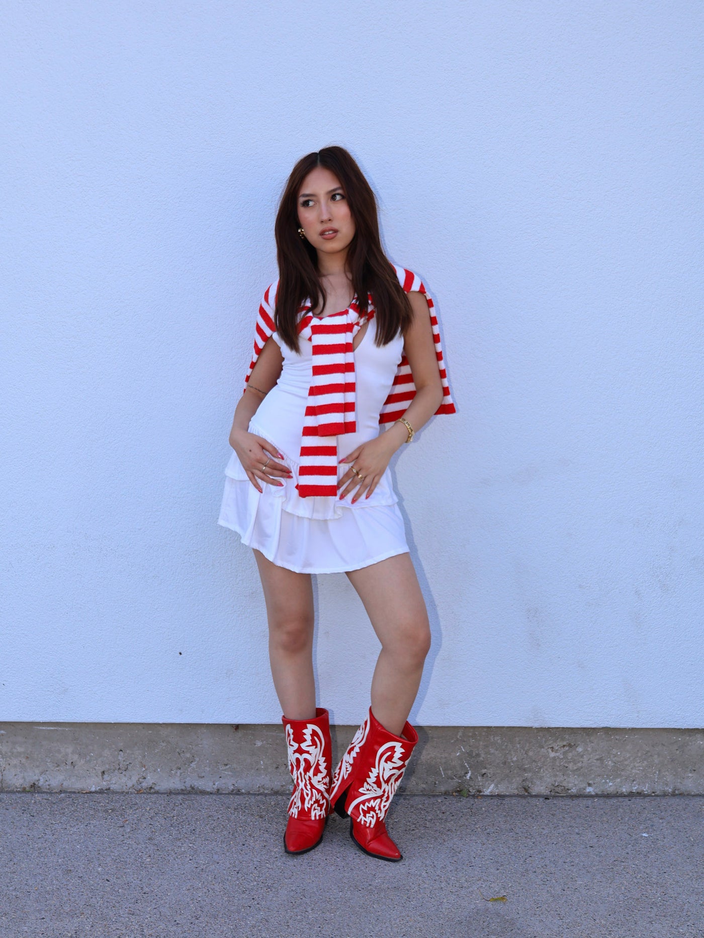 STRIPED CREWNECK SWEATER