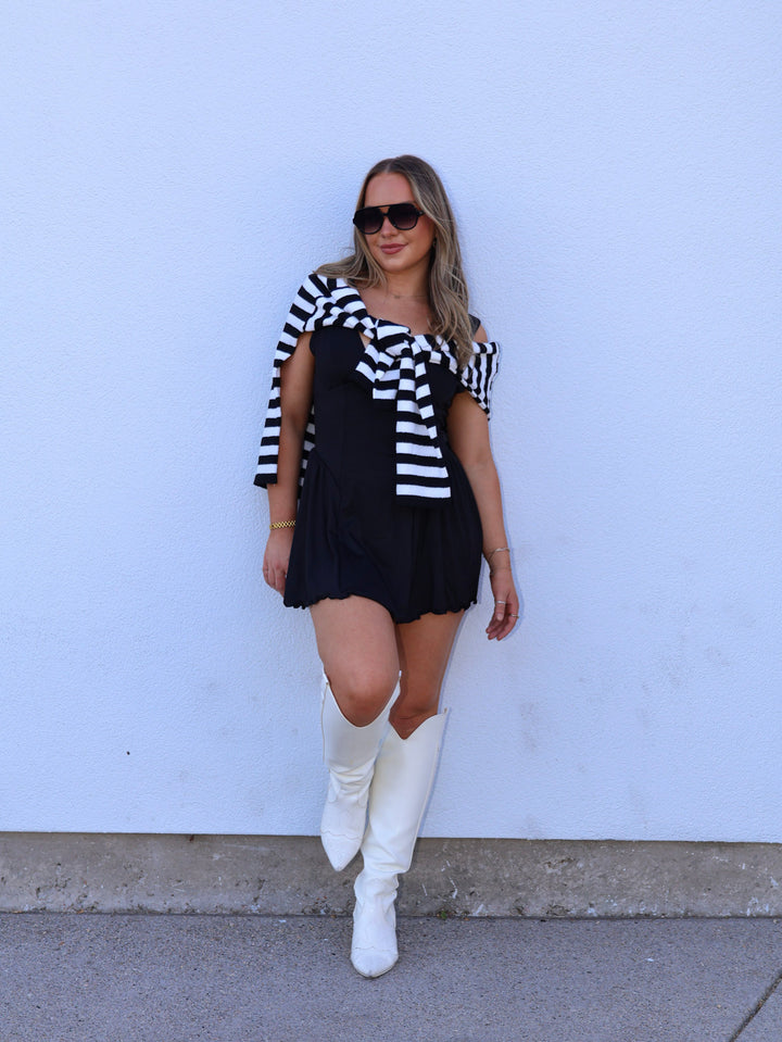 STRIPED CREWNECK SWEATER