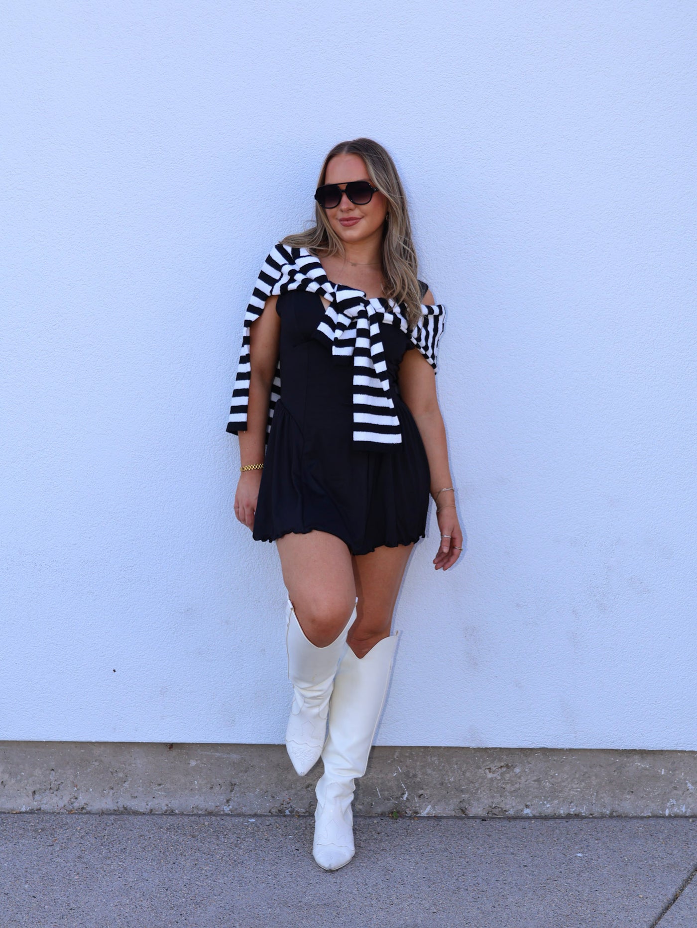 STRIPED CREWNECK SWEATER