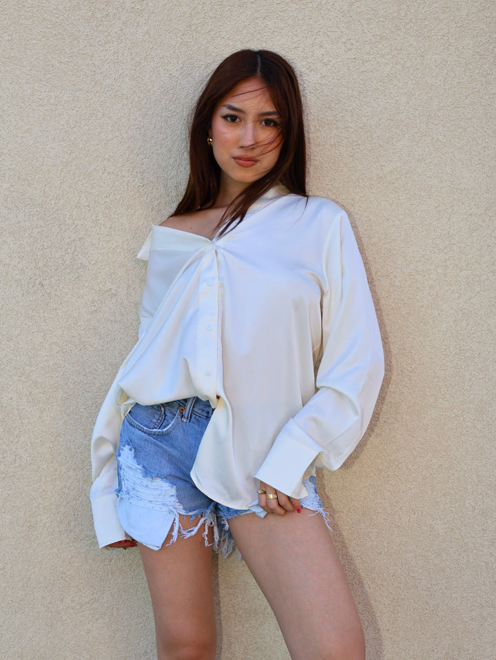 SELENE SATIN BUTTON UP