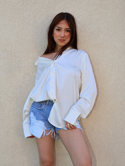 SELENE SATIN BUTTON UP