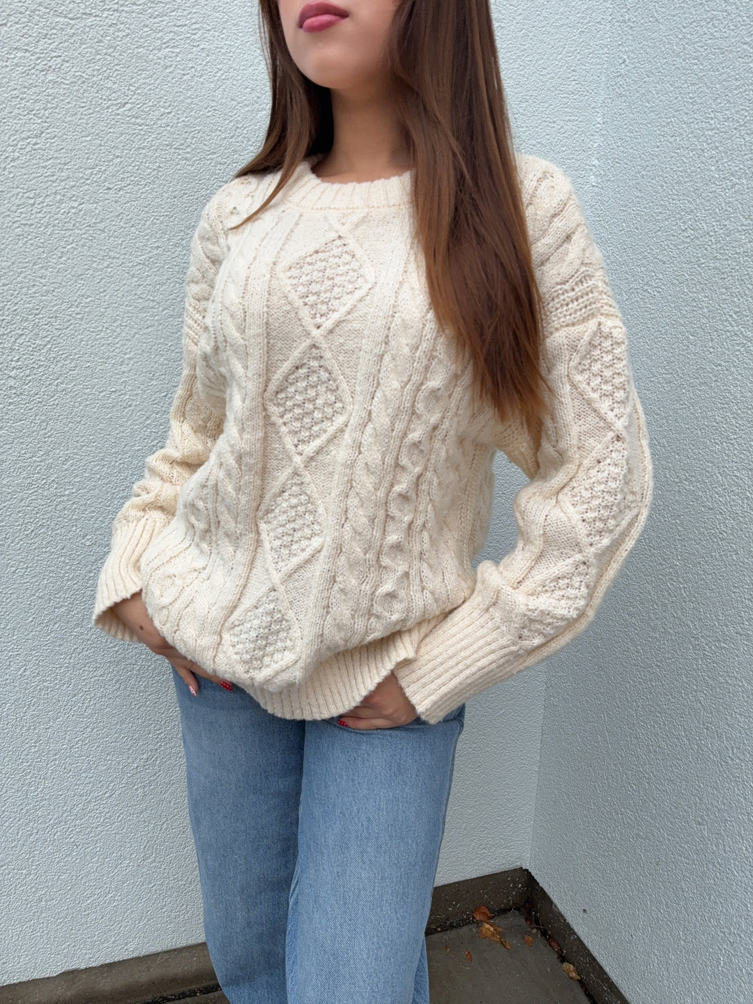 CANELLA CABLE KNIT SWEATER