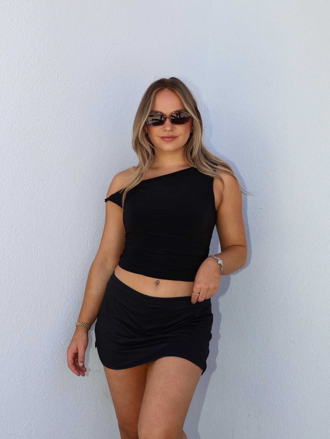 MONROE ASSYMETRICAL TOP