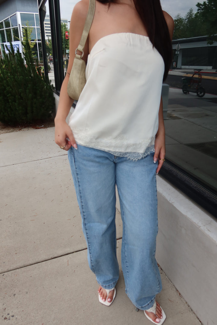 The Wide Barrel Snap Hem Jean — Light Wash