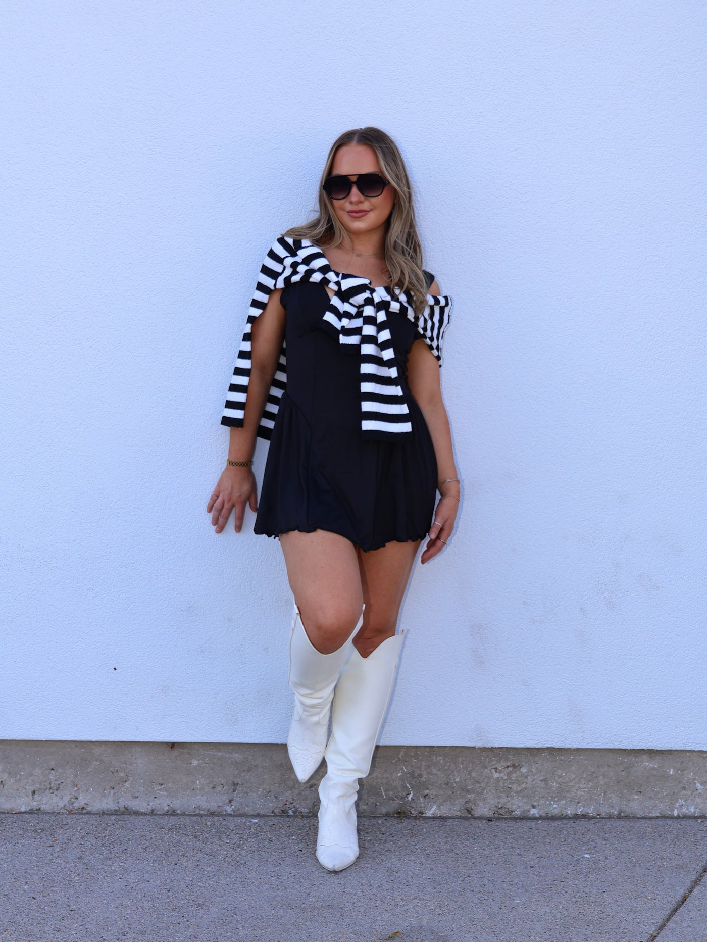 STRIPED CREWNECK SWEATER