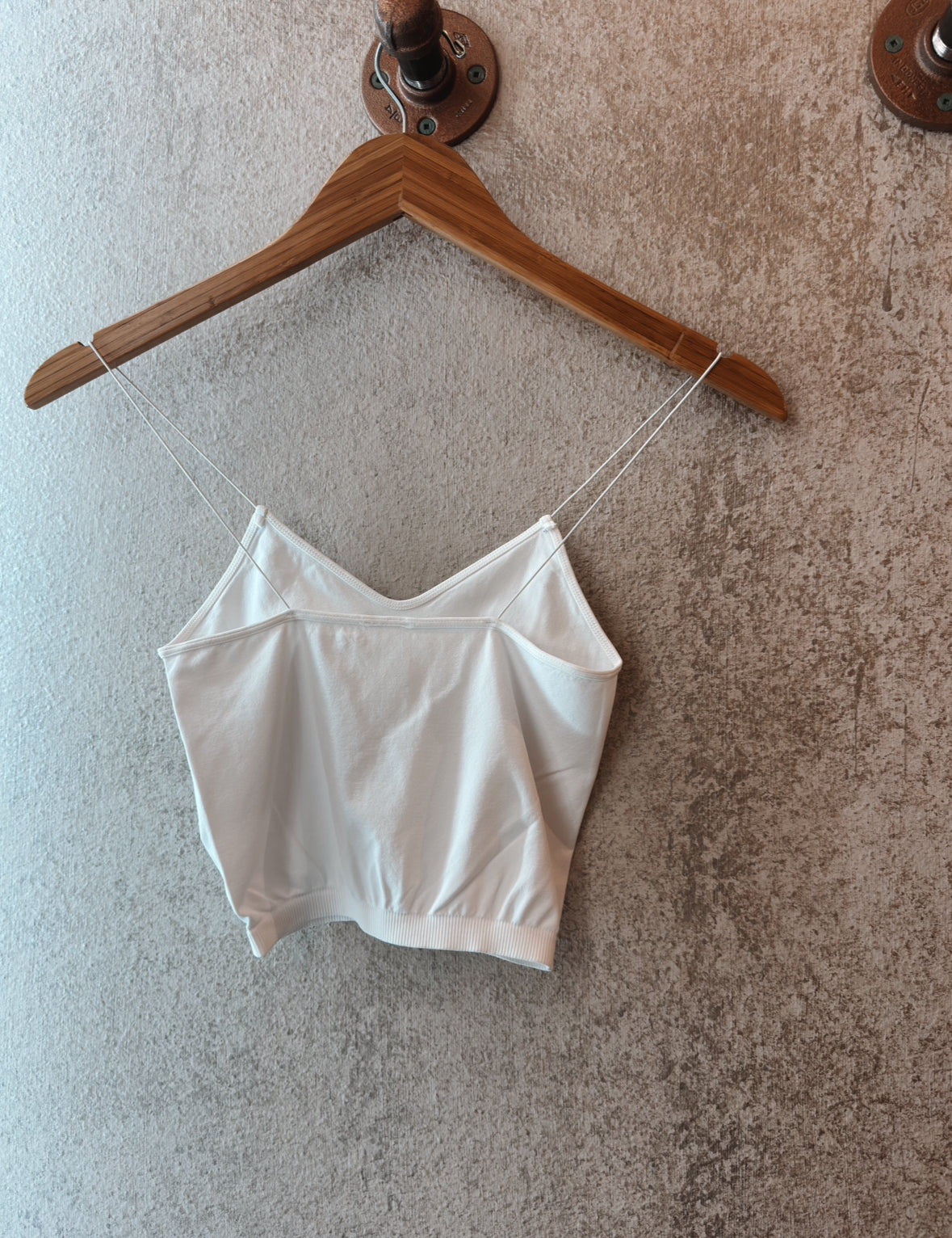 SKINNY STRAP CROP CAMI