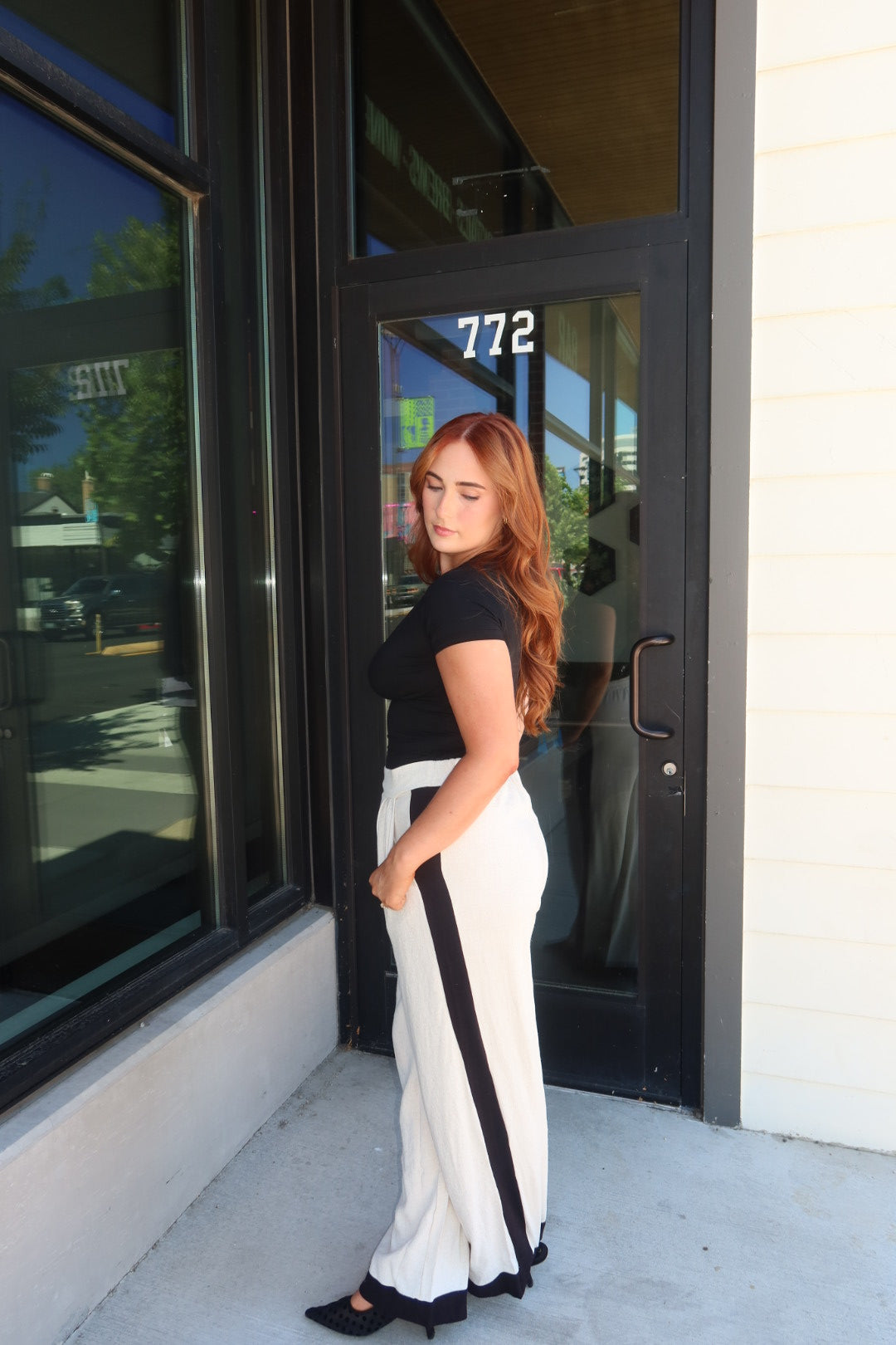 The Keerah Contrast Linen Wide Leg Pant