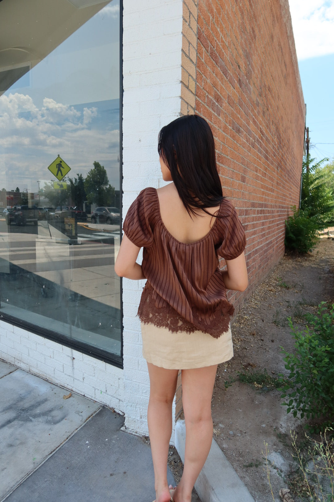 Primrose Puff Sleeve Tie Top — Chocolate