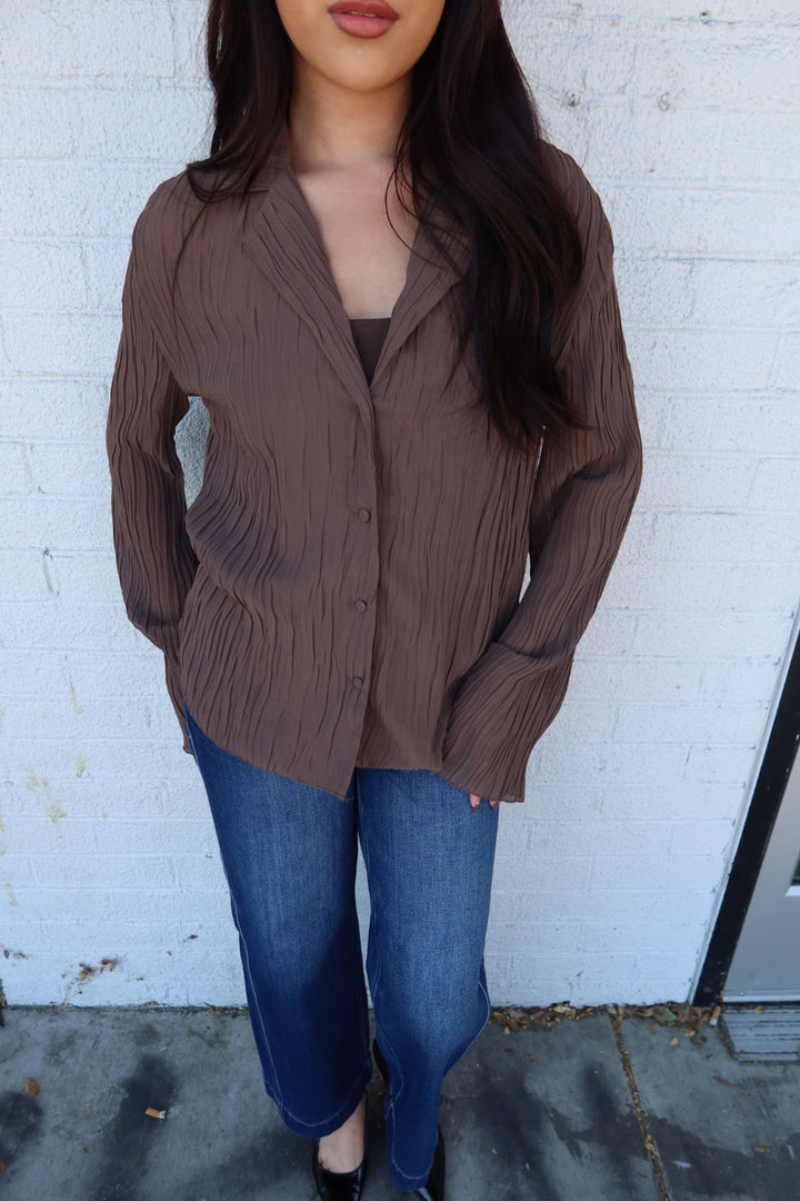 Daily Collared Button Down Plisse Top - Brown