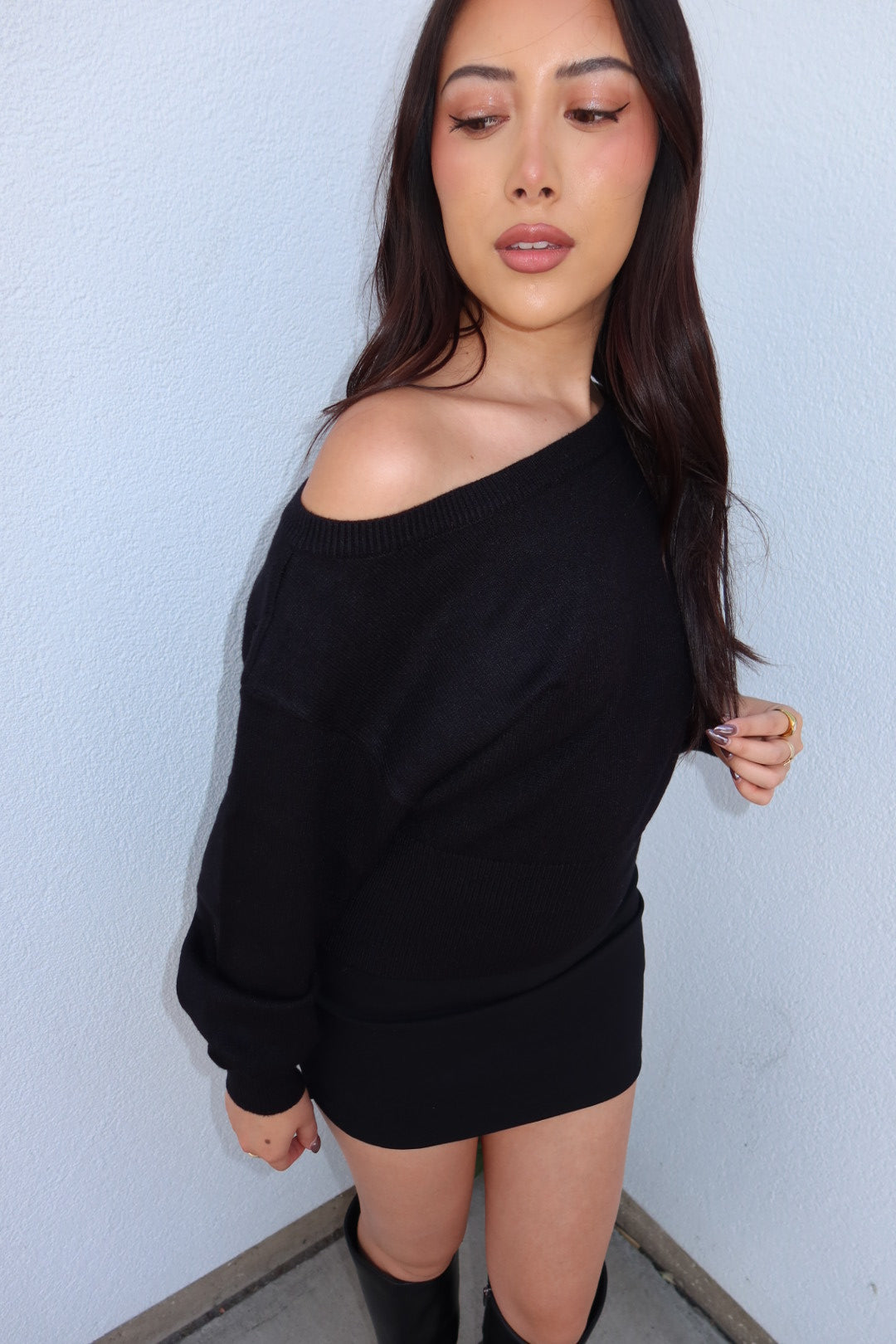 Arden Boat Neck Dolman Sleeve Sweater - Black