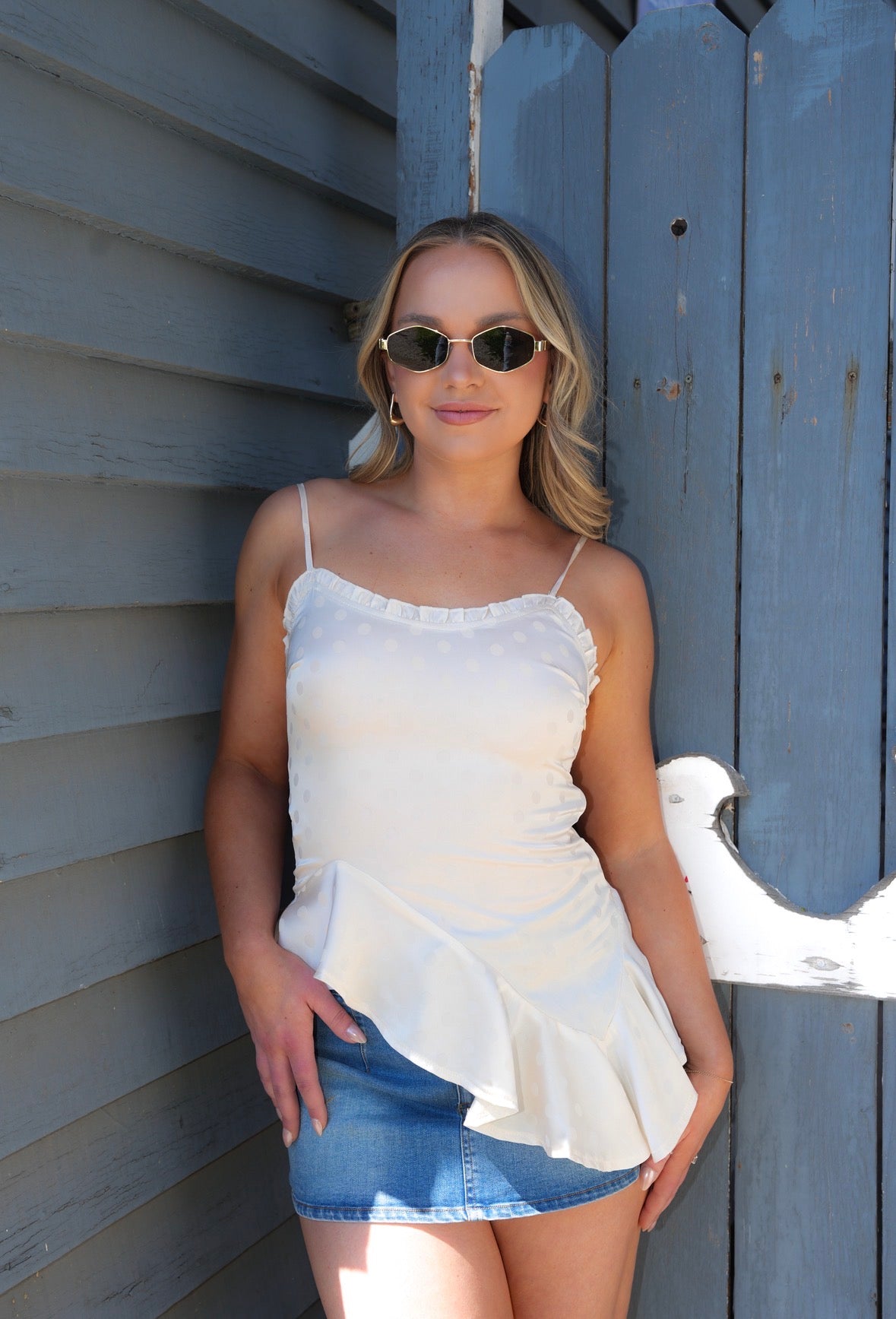 Ivory Jacquard Ruffle Peplum Cami Top - Asymmetric Hem – Sierra Belle