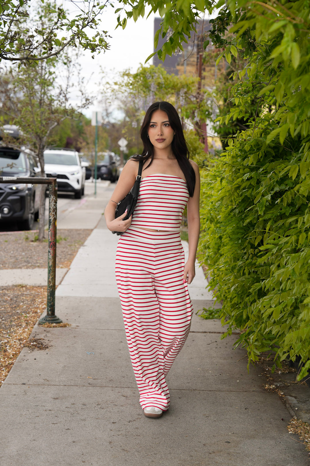 STRIPED STRAIGHT PANTS