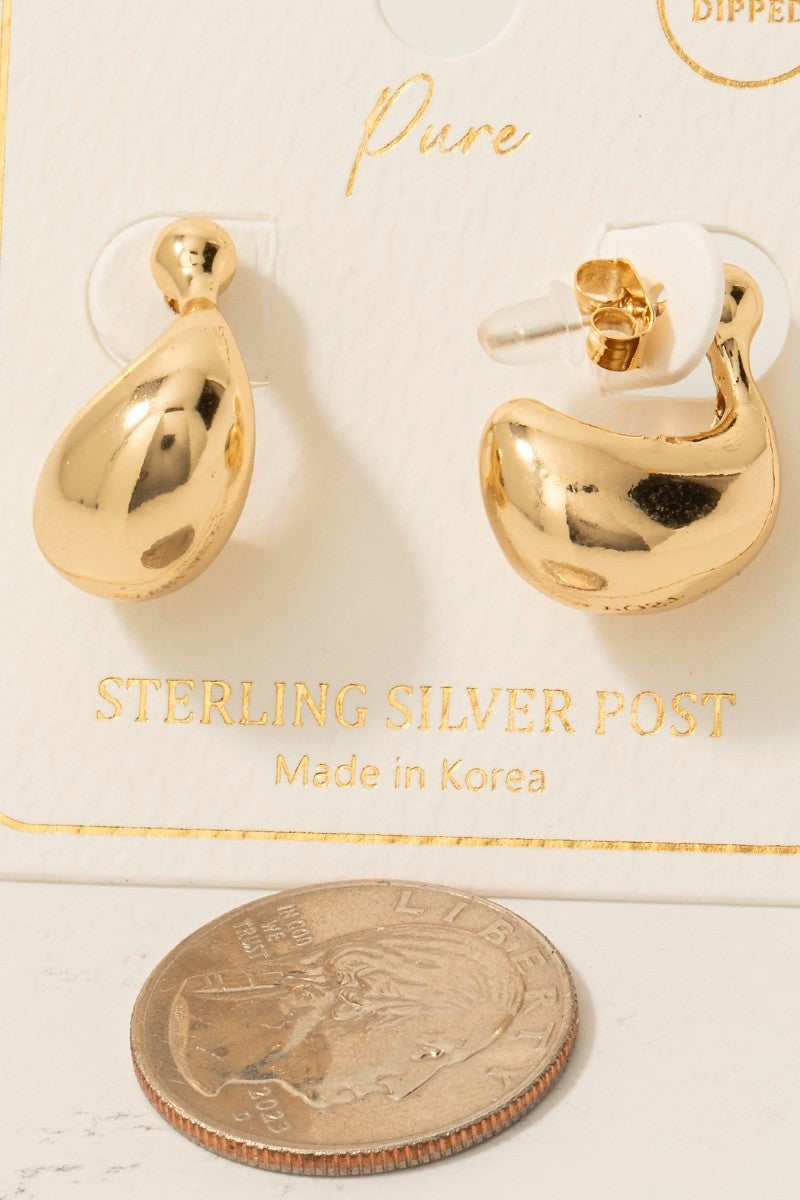 GOLD DIPPED CURVE TEARDROP EARRING