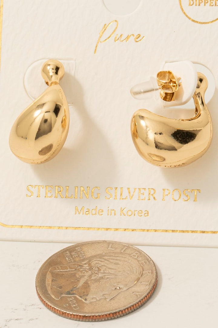 GOLD DIPPED CURVE TEARDROP EARRING