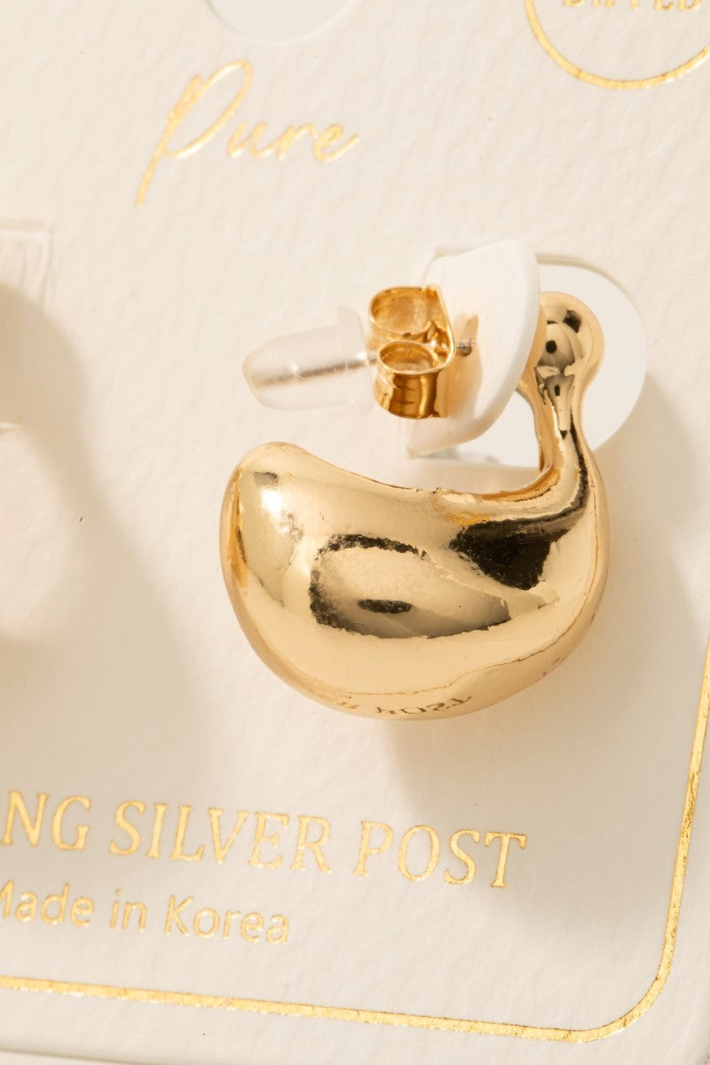 GOLD DIPPED CURVE TEARDROP EARRING