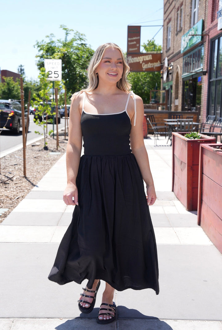 Contrast Tie Strap Knit Bodice Midi Dress