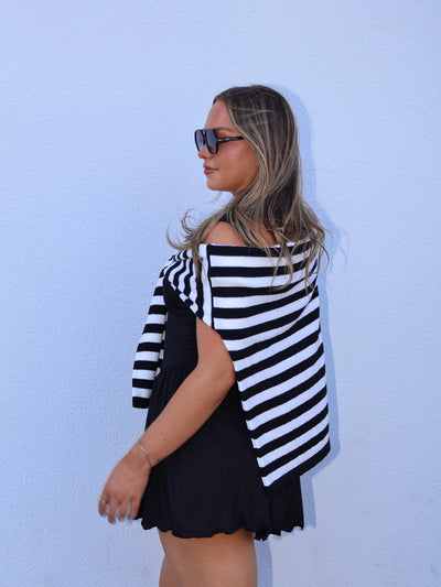 STRIPED CREWNECK SWEATER